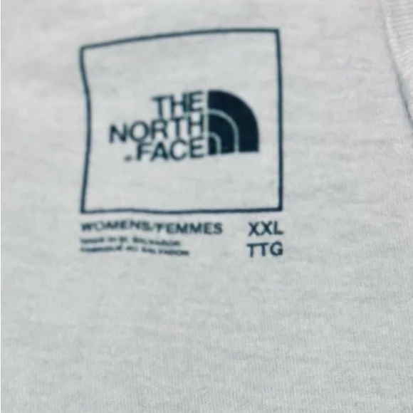 The North Face Light Lavender T-Shirt - Picture 4 of 4